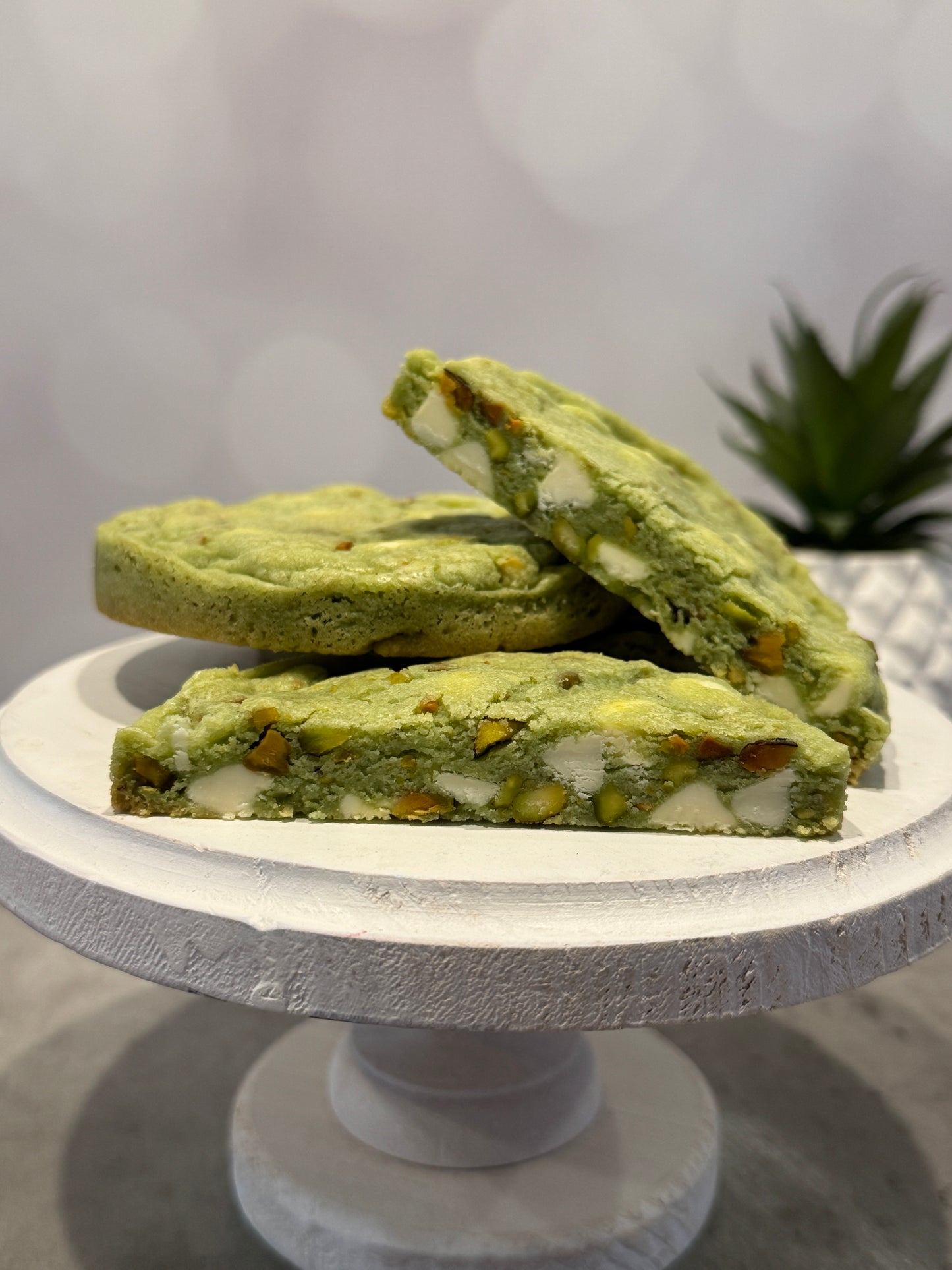 Pistachio White Chip